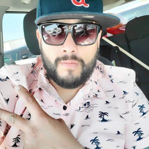 Meet your Posher, Kenneth